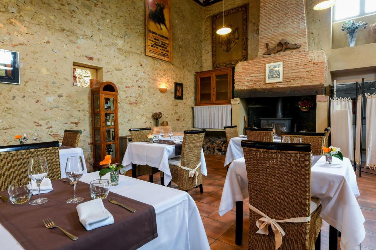 Logis Le Relais Du Bastidou Beaumarches Exterior foto