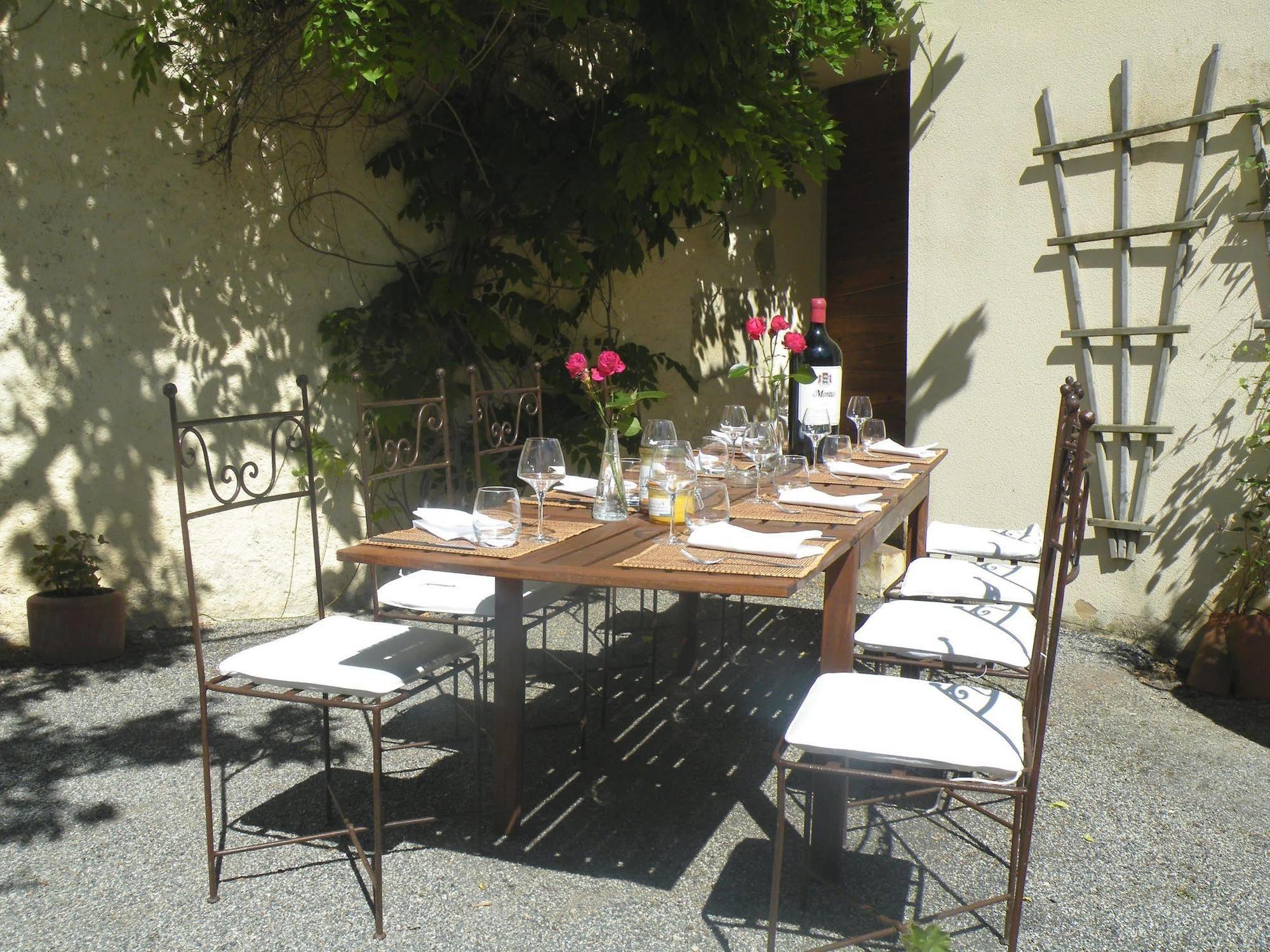 Logis Le Relais Du Bastidou Beaumarches Exterior foto