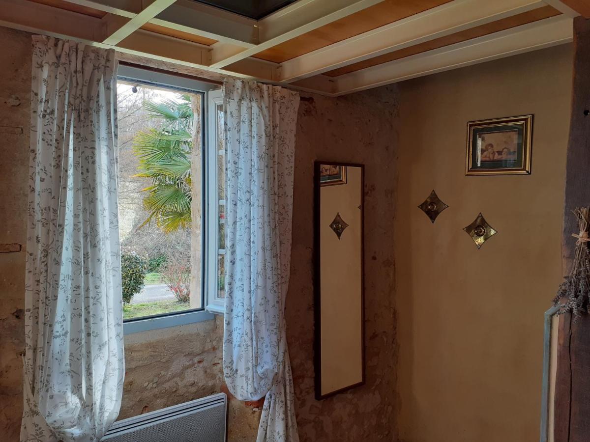 Logis Le Relais Du Bastidou Beaumarches Exterior foto